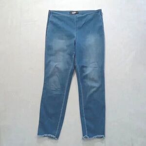 Rewash jeans women's junior's size 11 raw hem blue cropped *